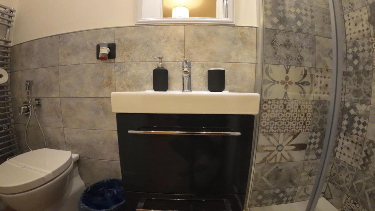 Urban Center II Easy Parking Near Tram Apartment Florence Ngoại thất bức ảnh